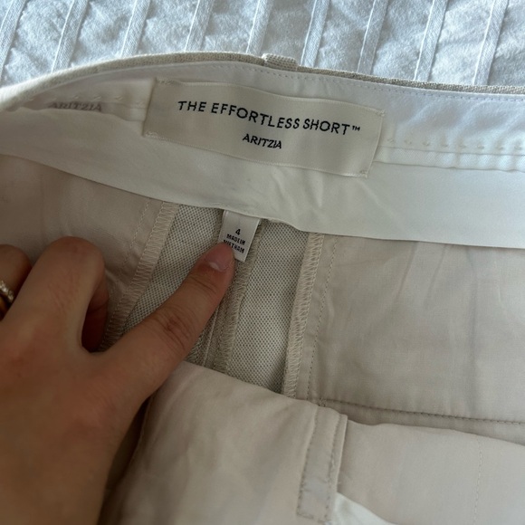 Wilfred Effortless Linen Shorts - Picture 5 of 5